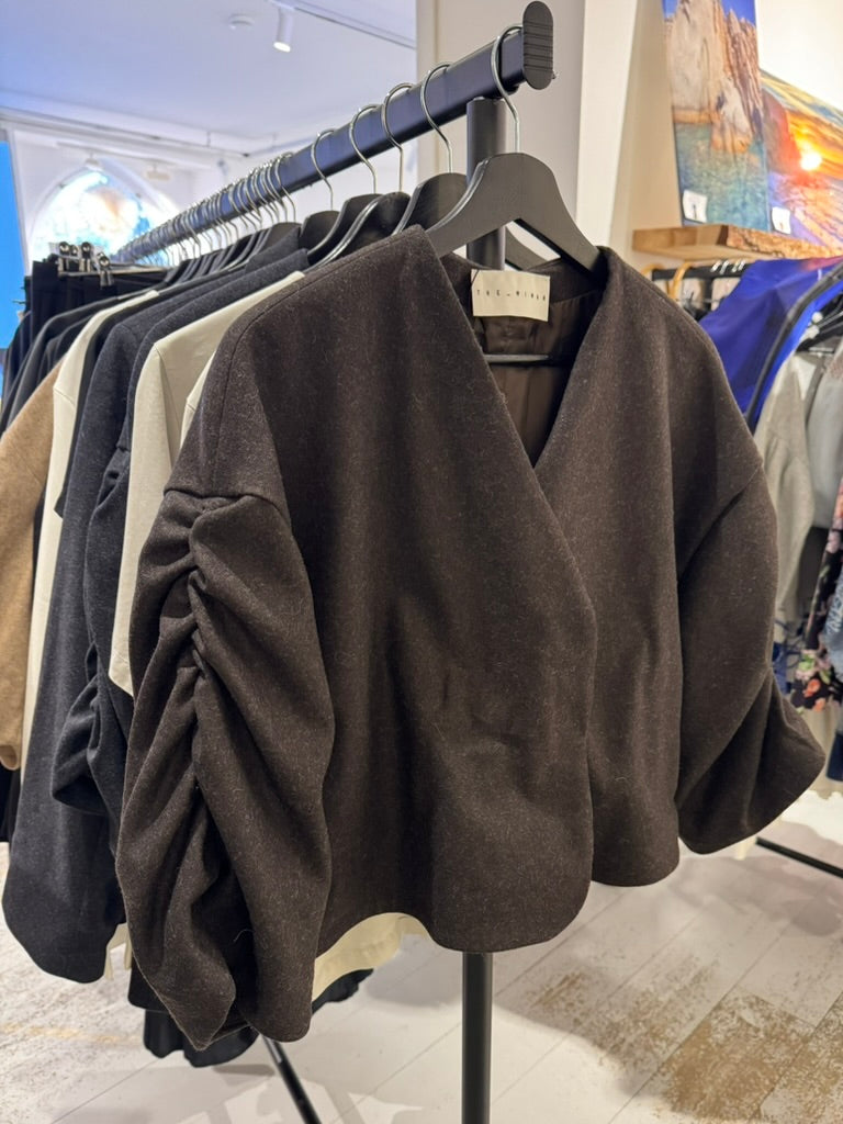 LIVE JACKET CHOCOLATE
